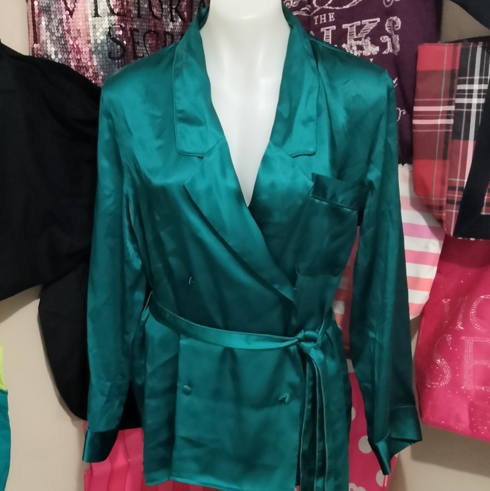 100 Silk Gem 100-silk-gem